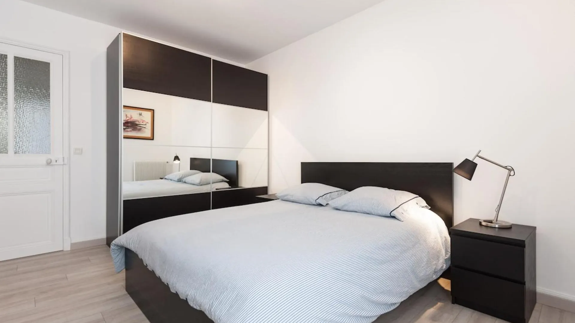 Explore Nice From Our Cozy & Quiet 2Br Aptparking Apartment