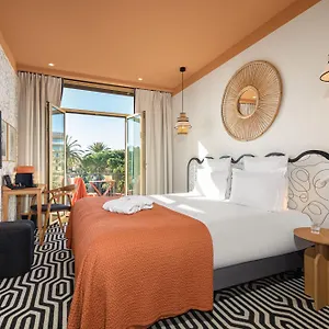 Hotel 1er, Nicea